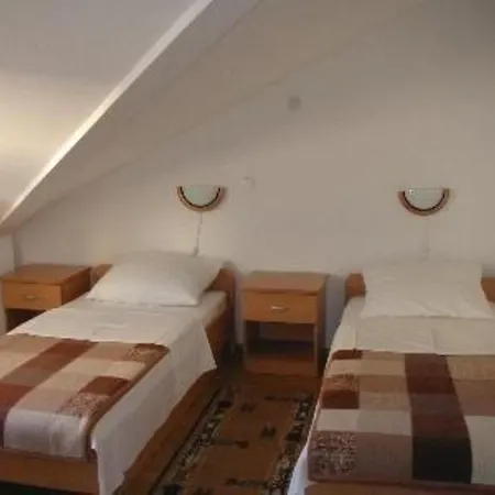 Holiday home In Mit Schoener Terrasse Crikvenica