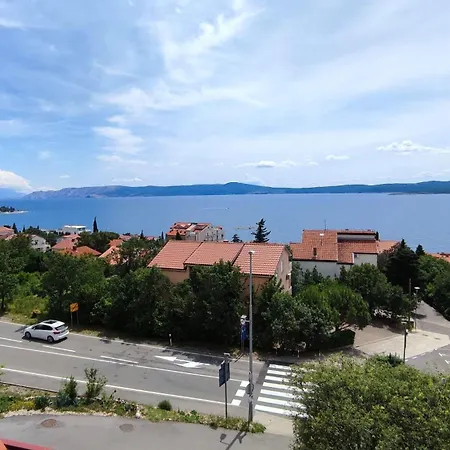 In Mit Schoener Terrasse Holiday home Crikvenica